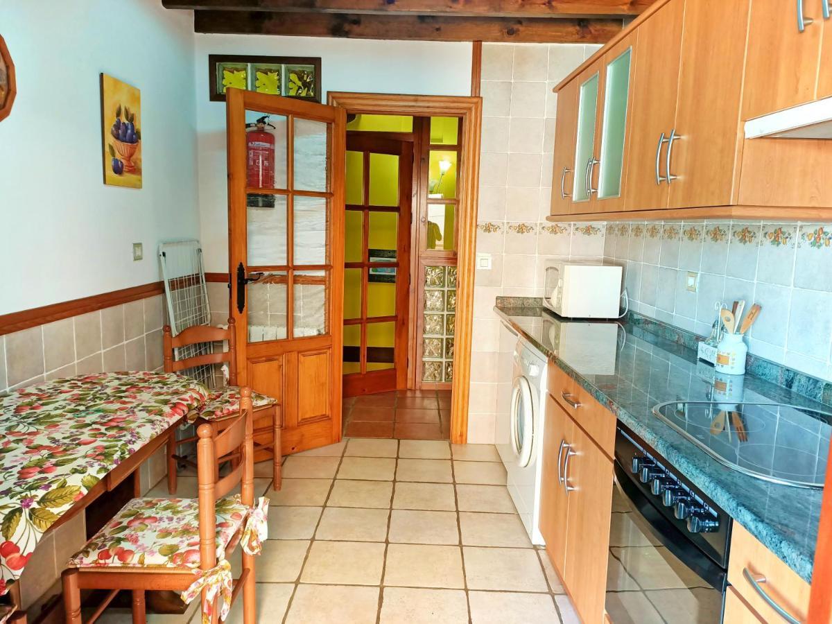 Apartamentos La Buganvilla 노발레스 외부 사진