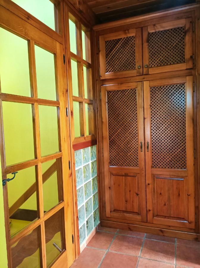 Apartamentos La Buganvilla 노발레스 외부 사진